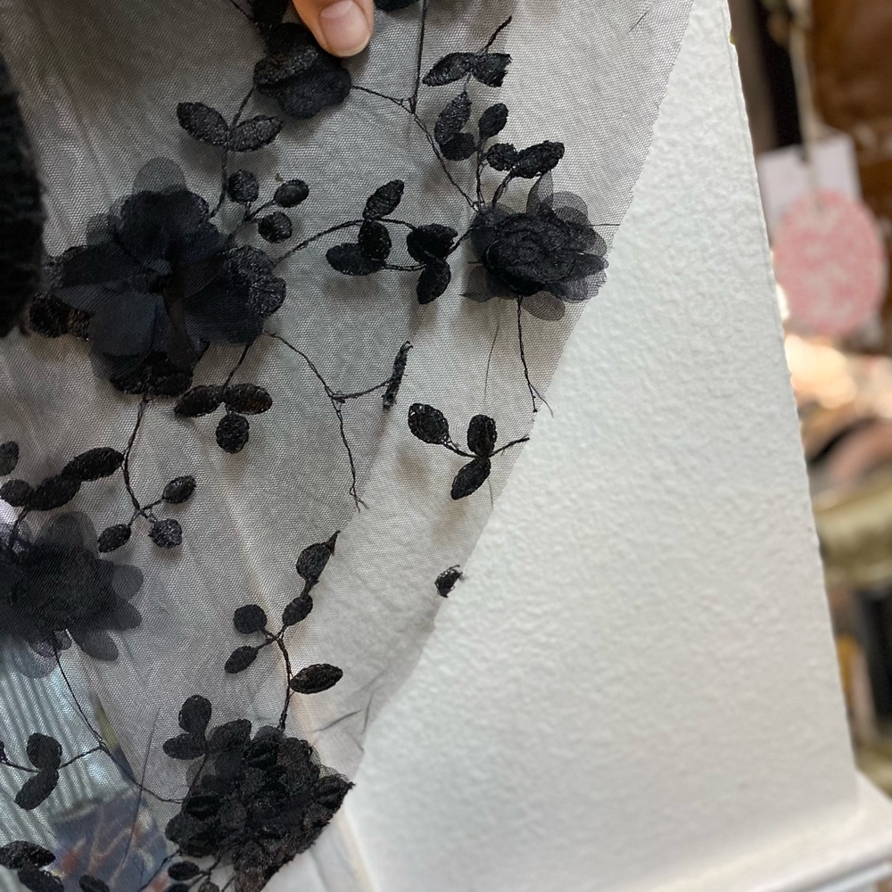 NWT 3D skirt Joh. black tulle mesh layered Floral Embroidered midi L lined - Picture 14 of 16